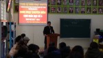 Thầy giáo Trịnh Hồng Mạnh - Trưởng phòng GD & ĐT Đức Thọ phát biểu chỉ đạo tại buổi sinh hoạt chuyên môn